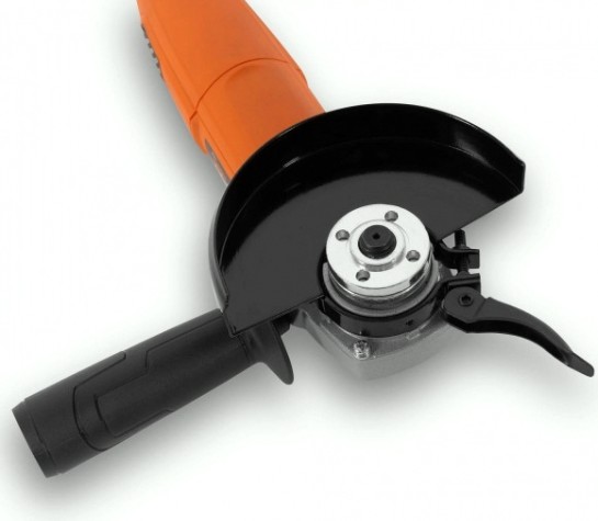 Углошлифмашина DAEWOO DAG 850-125