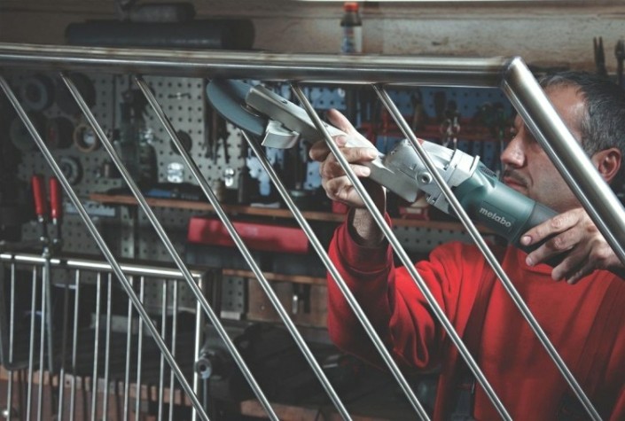 Углошлифмашина METABO KNSE 9-150 Set [602265500]