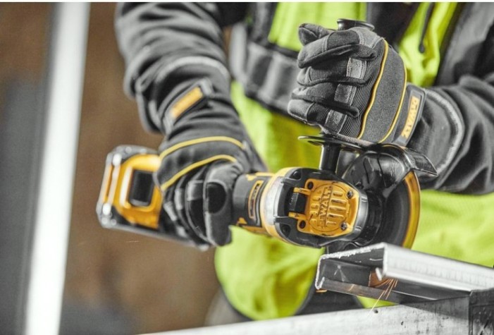 Угловая шлифмашина аккумуляторная DeWALT DCG 409 NT бесщеточная, без АКБ и З/У [DCG409NT-XJ]