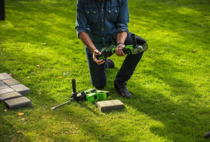 Угловая шлифмашина аккумуляторная GREENWORKS 3200207UB бесщеточная [3200207UB]