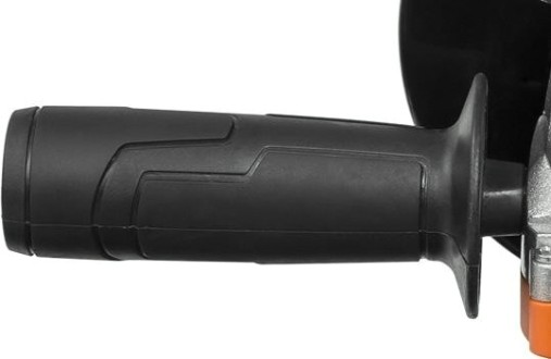 Угловая шлифмашина DAEWOO DAG 650-125