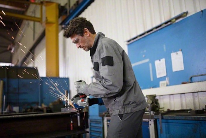 Угловая шлифмашина сетевая BOSCH GWS 14-125 S [06017D0100]