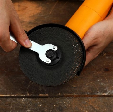 Угловая шлифмашина сетевая DEKO DKAG1250 [063-4174]