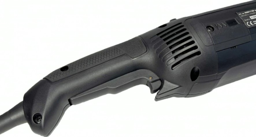 Угловая шлифмашина сетевая FERM AGM1118P Угловая шлифмашина сетевая FERM AGM1118P