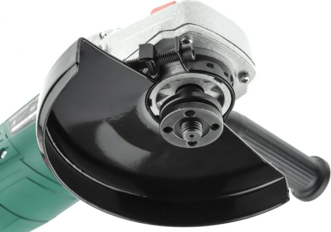 Угловая шлифмашина сетевая Hammer USM1650D 180мм [159-040]