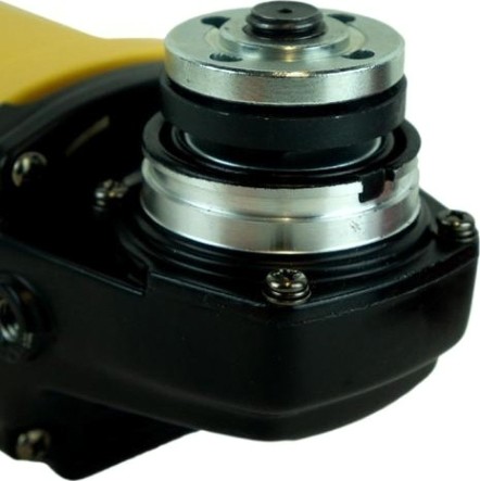 Угловая шлифмашина сетевая HANSKONNER HAG12125EC