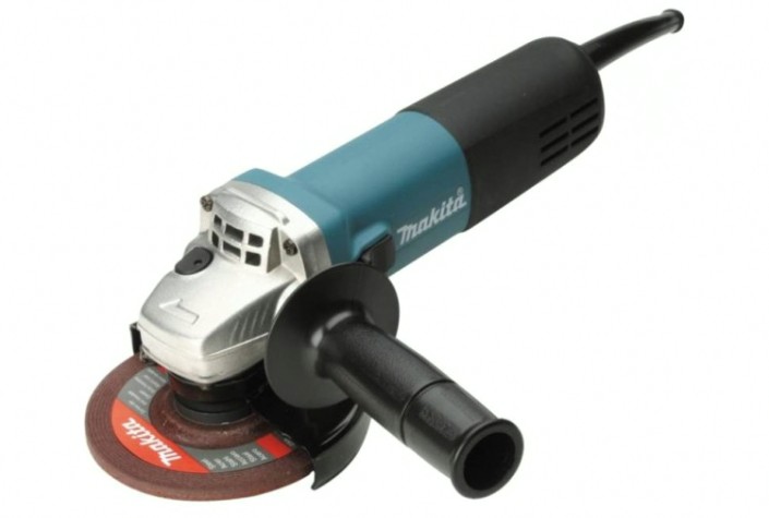 Угловая шлифмашина сетевая MAKITA 9558 HNRK [9558HNRK]