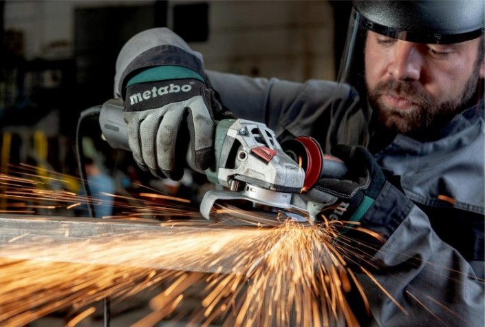Угловая шлифмашина сетевая METABO W 13-125 Quick кейс [603627500]
