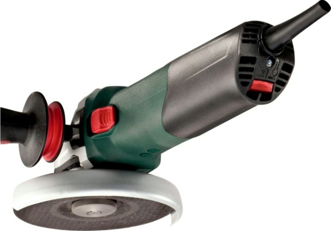 Угловая шлифмашина сетевая METABO WE 17-150 Quick [601074000]