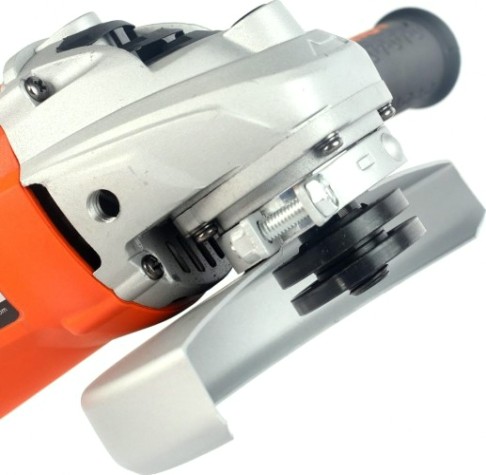 Угловая шлифмашина сетевая PATRIOT AG 150 [110301235]