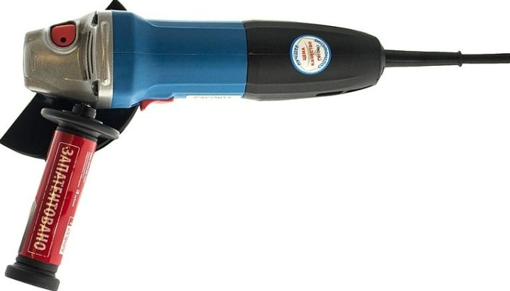 Угловая шлифмашина сетевая СОЮЗ УШС-9012Т