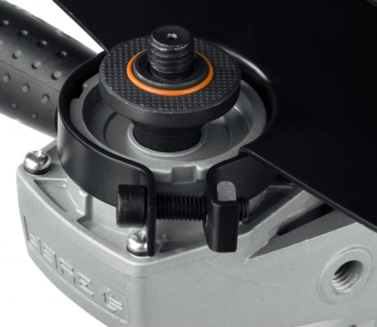 Угловая шлифмашина сетевая ЗУБР УШМ-230-2605 П