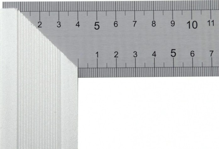 Угольник DENZEL 300 мм, стальной [32397]