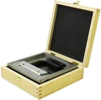 Уровень рамный ЧИЗ 250 мм 0.02 мм/м [39852]