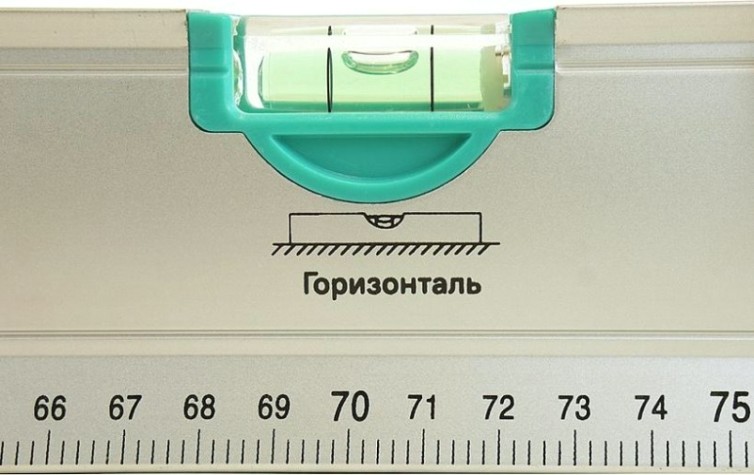Уровень строительный Sturm 2015-10-1000 5 глазков, углы 0/1.5/3.5/45/90° Уровень строительный Sturm 2015-10-1000 5 глазков, углы 0/1.5/3.5/45/90°