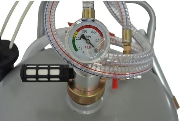 Установка сбора и замены масла ARMADA АА-3080 объем 70 л [AA-3080]