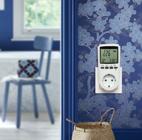 Ваттметр REXANT 10-6100 с подсветкой RX-11 вертикальный 2х тарифный 16A Ваттметр REXANT 10-6100 с подсветкой RX-11 вертикальный 2х тарифный 16A