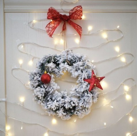 Венок еловый Neon-Night заснеженный d30 см, ПВХ [307-146]