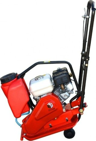 Виброплита DIAM VM- 60/5,5H бензиновый двигатель HONDA, с баком [630030]