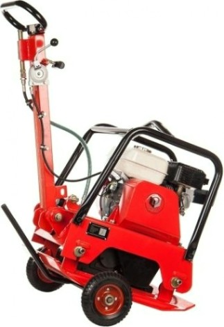 Виброплита DIAM VMR-115/5,5H бензиновый двигатель HONDA, реверсивная [630036]