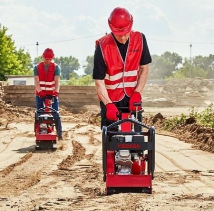 Виброплита Kedasa MS125-4 реверсивная Виброплита Kedasa MS125-4 реверсивная