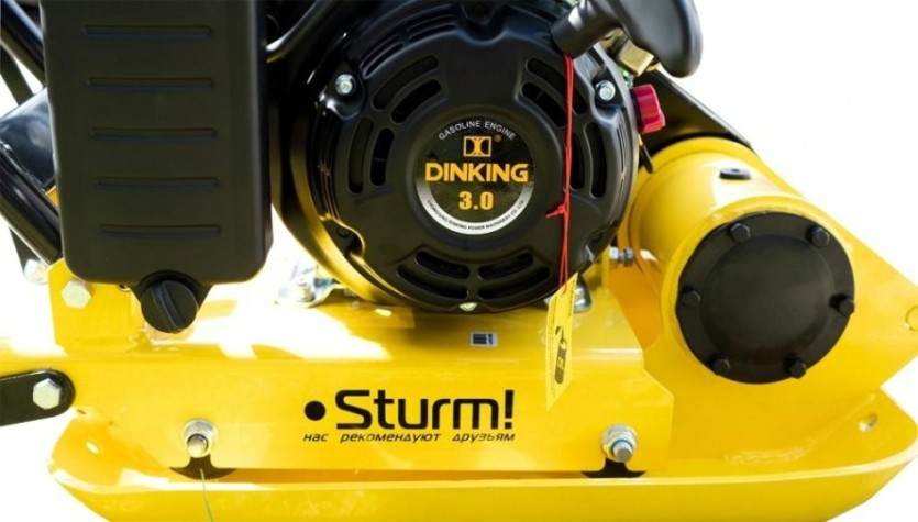 Виброплита Sturm PC8806DKW бензиновая