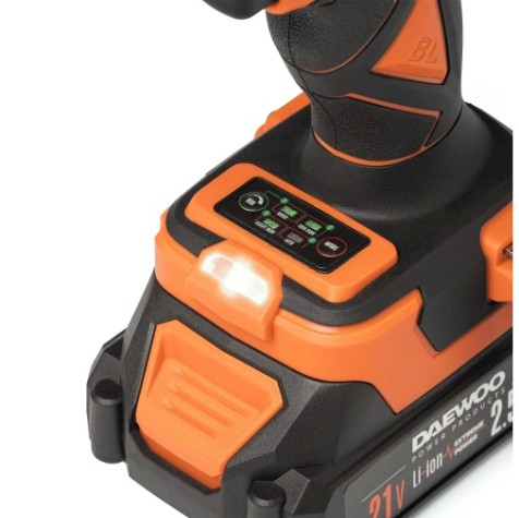 Винтоверт аккумуляторный DAEWOO DAX 3021Li SET ударный Винтоверт аккумуляторный DAEWOO DAX 3021Li SET ударный