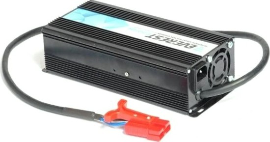 Зарядное устройство EVEREST Energy EVE-24-15 серии для agm и gel Зарядное устройство EVEREST Energy EVE-24-15 серии для agm и gel