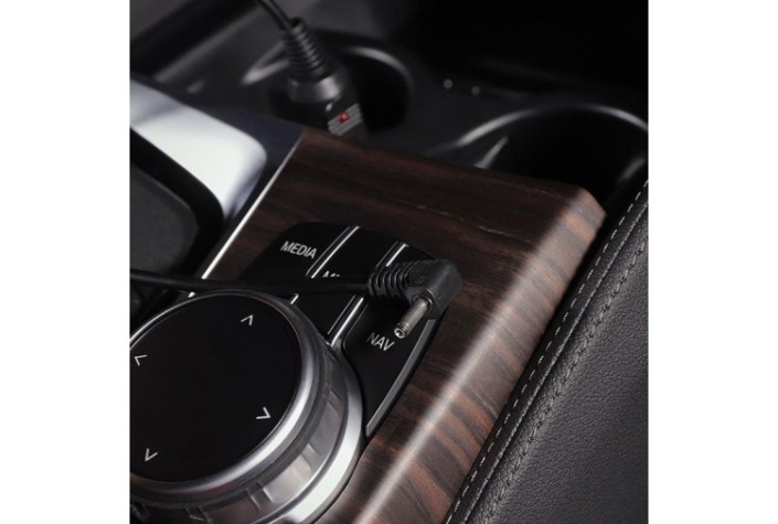 Зарядное устройство REXANT 16-0235-4 для авто с индикатором (разъем 1.4х3.4) 1,5м Зарядное устройство REXANT 16-0235-4 для авто с индикатором (разъем 1.4х3.4) 1,5м