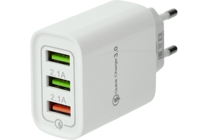 Зарядное устройство REXANT 16-0277 сетевое для iPhone/iPad 3xUSB, 5v, 3A/1A/1A, белое Зарядное устройство REXANT 16-0277 сетевое для iPhone/iPad 3xUSB, 5v, 3A/1A/1A, белое