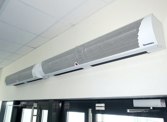 Завеса электрическая ТЕПЛОМАШ КЭВ-П3141А Серия 300 Комфорт [КЭВ-П3141A]